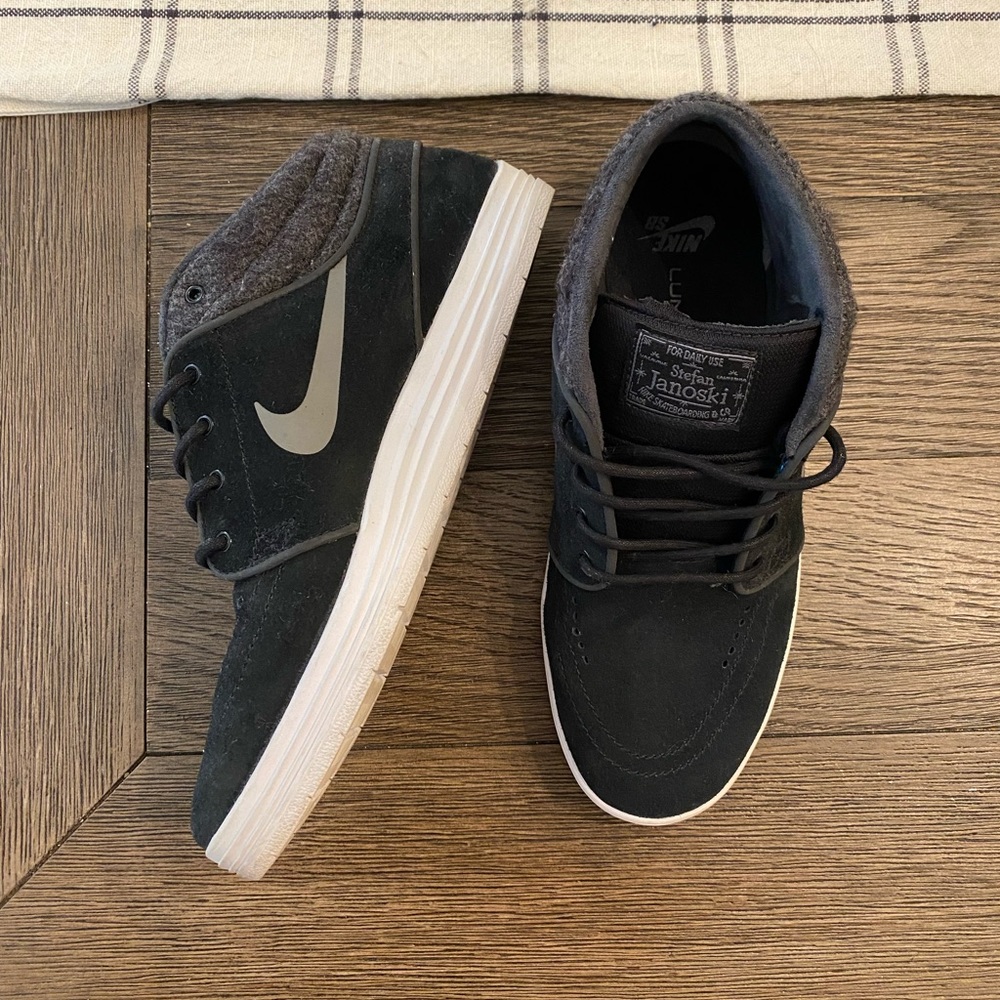 NIKE SB Stephan Janoski Sneakers